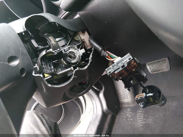 45074924 :رقم المزاد ، KNDJT2A56D7768239 vin ، 2013 Kia Soul مزاد بيع