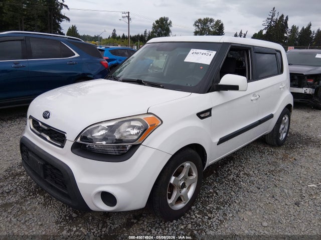 45074924 :رقم المزاد ، KNDJT2A56D7768239 vin ، 2013 Kia Soul مزاد بيع