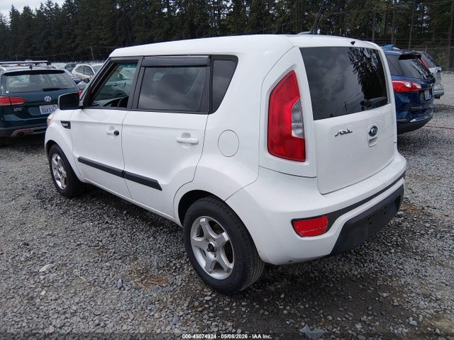 45074924 :رقم المزاد ، KNDJT2A56D7768239 vin ، 2013 Kia Soul مزاد بيع