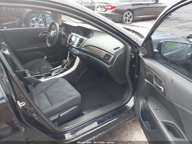 Продажа на аукционе авто 2017 Honda Accord Ex, vin: 1HGCR2F7XHA188536, номер лота: 45074933