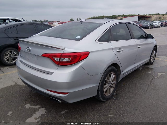 45074937 :رقم المزاد ، 5NPE24AF4FH171422 vin ، 2015 Hyundai Sonata Se مزاد بيع