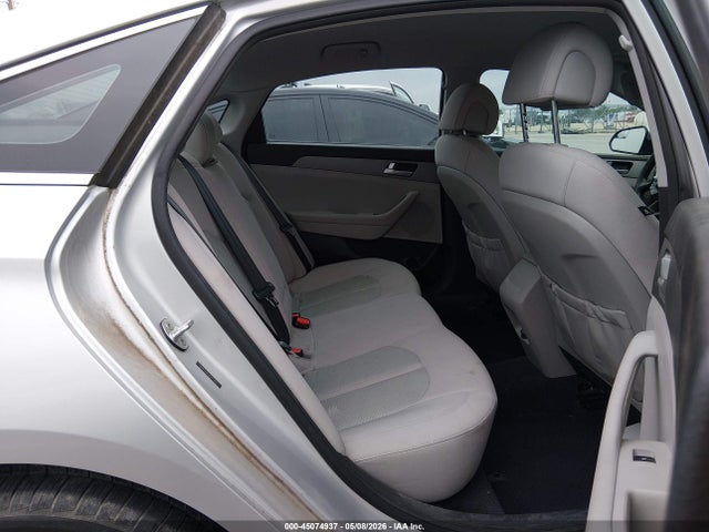 45074937 :رقم المزاد ، 5NPE24AF4FH171422 vin ، 2015 Hyundai Sonata Se مزاد بيع