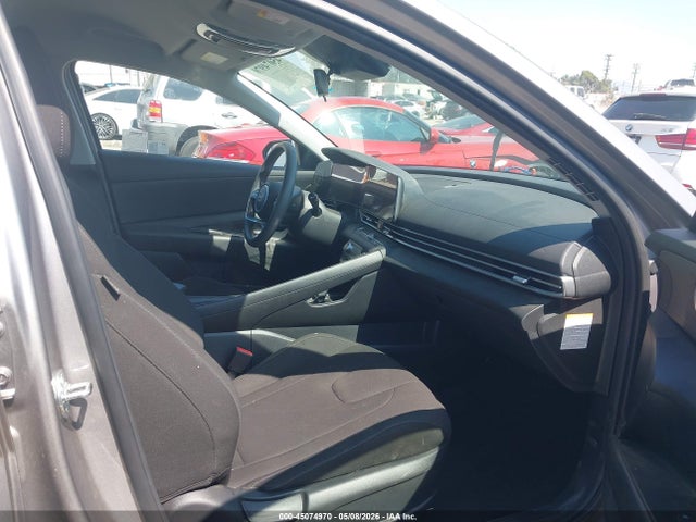 Продаж на аукціоні авто 2024 Hyundai Elantra Hybrid Blue, vin: KMHLM4DJ5RU108370, номер лоту: 45074970