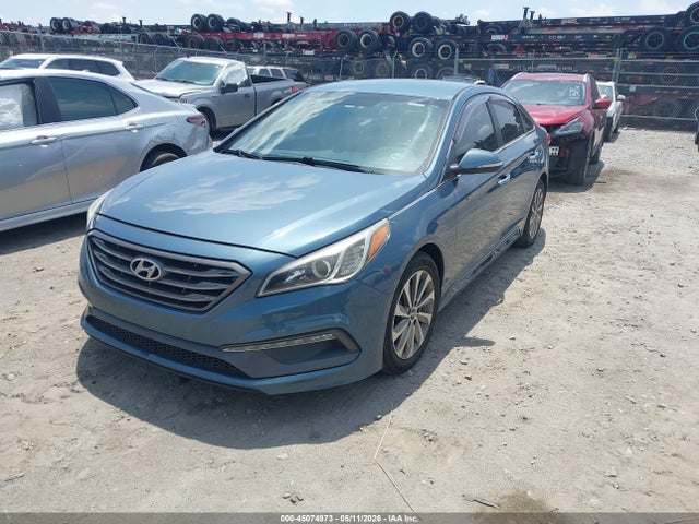2015 Hyundai Sonata Sport მანქანა იყიდება აუქციონზე, vin: 5NPE34AF4FH126543, აუქციონის ნომერი: 45074973