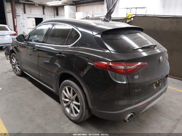 ZASFAKBN9J7B73110 Alfa Romeo Stelvio Ti Awd
