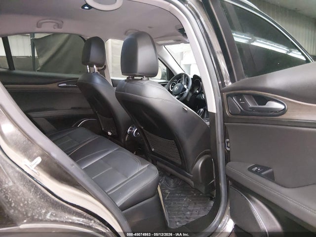 ZASFAKBN9J7B73110 Alfa Romeo Stelvio Ti Awd
