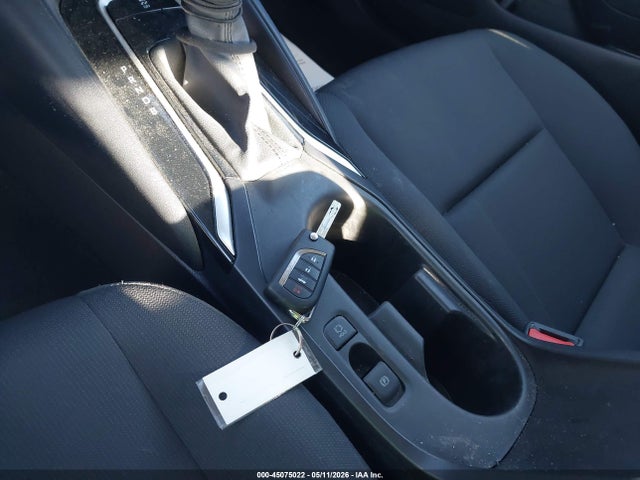 5YFB4MDE0RP176320 Toyota COROLLA LE