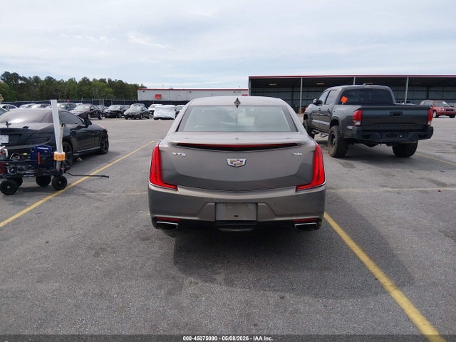 45075090 :رقم المزاد ، 2G61M5S39J9153936 vin ، 2018 Cadillac Xts Luxury مزاد بيع