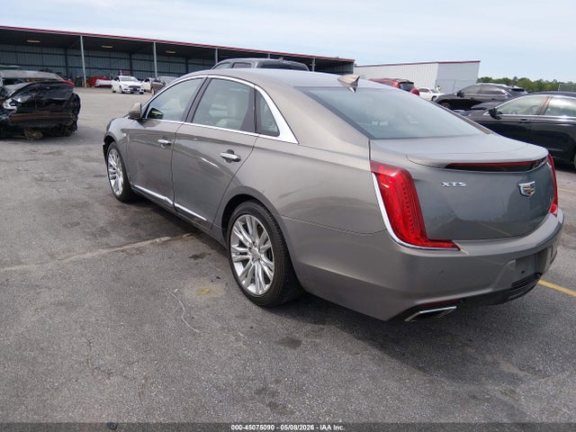 45075090 :رقم المزاد ، 2G61M5S39J9153936 vin ، 2018 Cadillac Xts Luxury مزاد بيع
