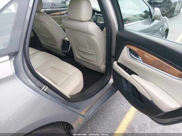 45075090 :رقم المزاد ، 2G61M5S39J9153936 vin ، 2018 Cadillac Xts Luxury مزاد بيع
