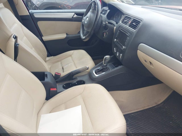 45075107 :رقم المزاد ، 3VWDP7AJ6DM266832 vin ، 2013 Volkswagen Jetta 2.5l Se مزاد بيع