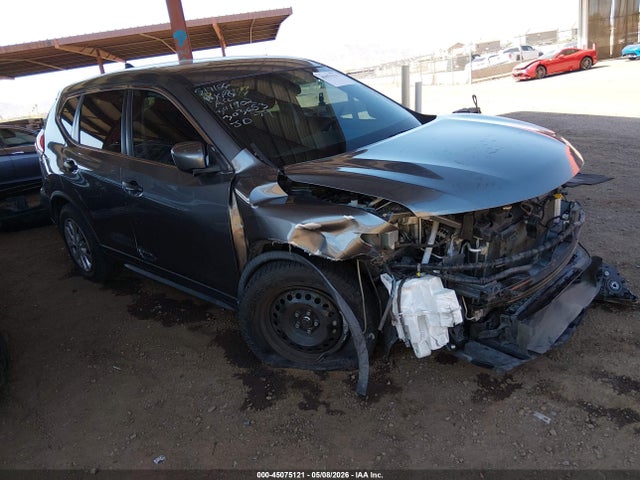 2018 Nissan Rogue S მანქანა იყიდება აუქციონზე, vin: JN8AT2MV2JW303653, აუქციონის ნომერი: 45075121