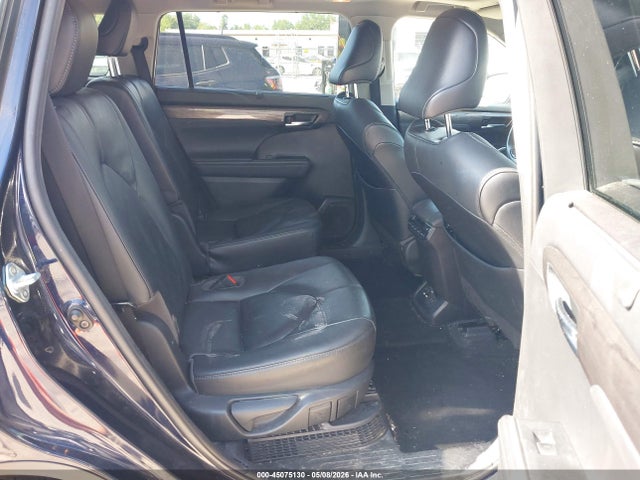 Продажа на аукционе авто 2021 Toyota Highlander Hybrid Platinum, vin: 5TDEBRCH9MS031854, номер лота: 45075130