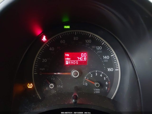 Продаж на аукціоні авто 2010 Volkswagen New Beetle 2.5l, vin: 3VWPG3AG4AM007035, номер лоту: 45075131