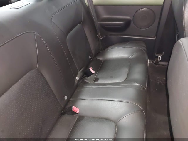 Продаж на аукціоні авто 2010 Volkswagen New Beetle 2.5l, vin: 3VWPG3AG4AM007035, номер лоту: 45075131