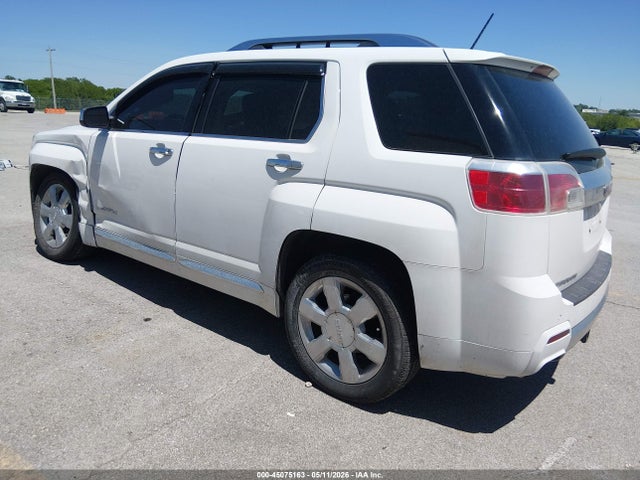 2GKFLZE30F6390871 GMC Terrain Denali