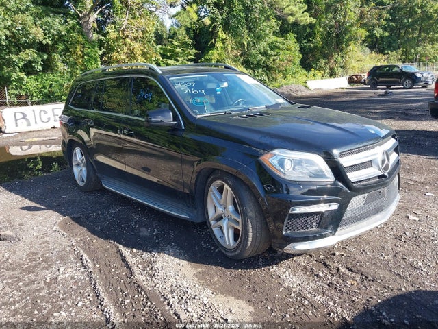 Продаж на аукціоні авто 2016 Mercedes-benz Gl 550 4matic, vin: 4JGDF7DE1GA687164, номер лоту: 45075169