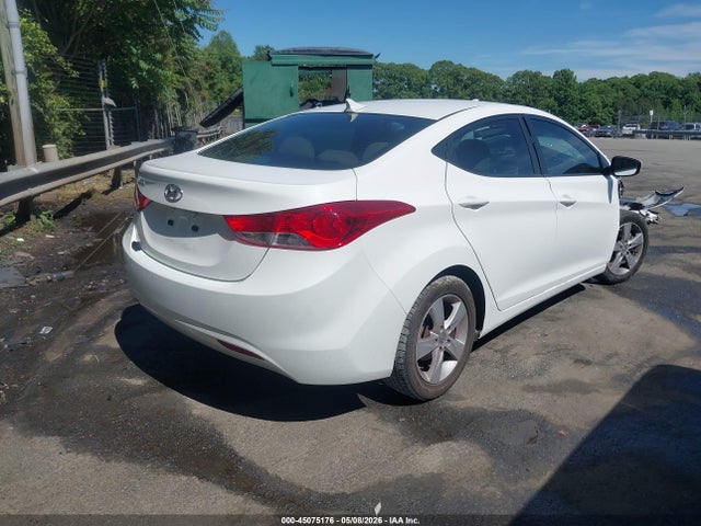 45075176 :رقم المزاد ، 5NPDH4AE1DH445240 vin ، 2013 Hyundai Elantra Gls مزاد بيع
