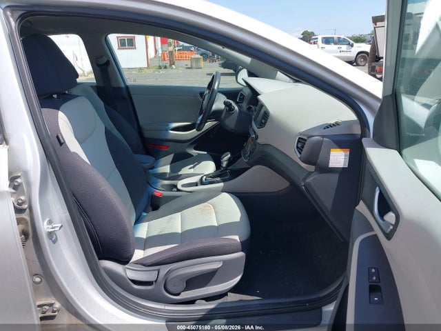 Продажа на аукционе авто 2017 Hyundai Ioniq Hybrid Sel, vin: KMHC75LC4HU035202, номер лота: 45075180