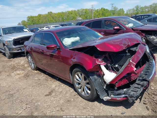 Auction sale of the 2018 Chrysler 300 Touring L Awd, vin: 2C3CCARG9JH254009, lot number: 45075189