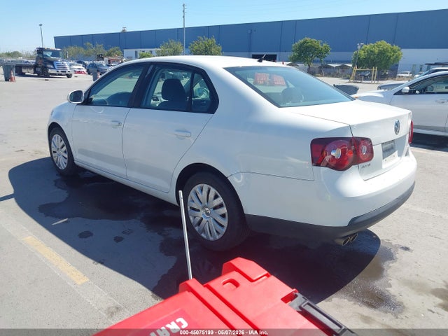 Auction sale of the 2010 Volkswagen Jetta S, vin: 3VWJZ7AJ7AM078104, lot number: 45075199