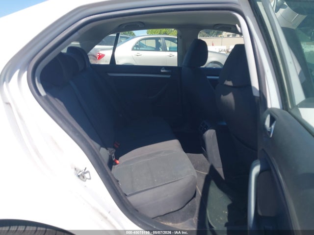 Auction sale of the 2010 Volkswagen Jetta S, vin: 3VWJZ7AJ7AM078104, lot number: 45075199
