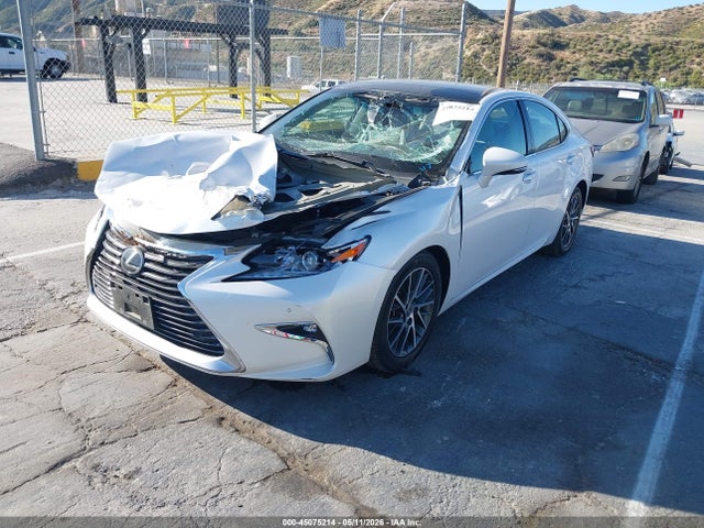 45075214 :رقم المزاد ، 58ABK1GG0HU068402 vin ، 2017 Lexus Es 350 مزاد بيع