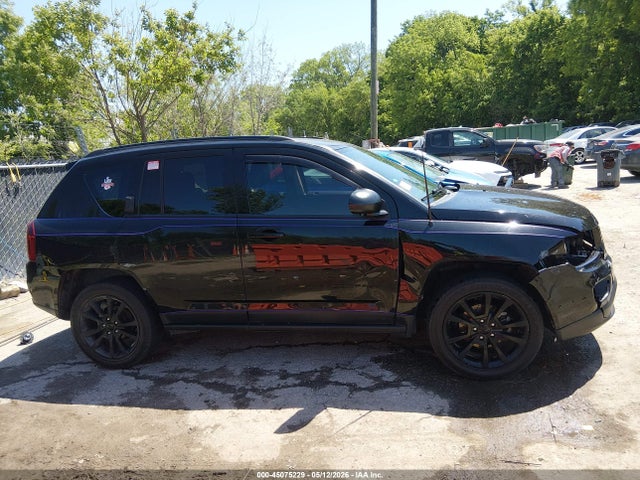 45075229 :رقم المزاد ، 1C4NJDBB9FD270869 vin ، 2015 Jeep Compass Altitude Edition مزاد بيع