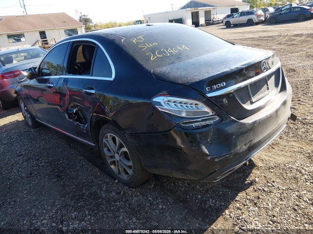 Aukcja sprzedaży 2016 Mercedes-benz C-class C 300, vin: 55SWF4KB4GU111806, numer aukcji: 45075242