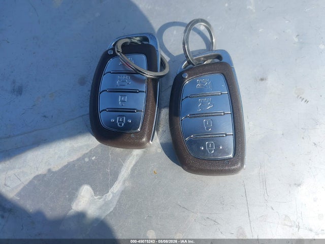 Продаж на аукціоні авто 2017 Hyundai Tucson Se Plus, vin: KM8J33A49HU408592, номер лоту: 45075243