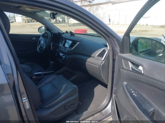Продаж на аукціоні авто 2017 Hyundai Tucson Se Plus, vin: KM8J33A49HU408592, номер лоту: 45075243