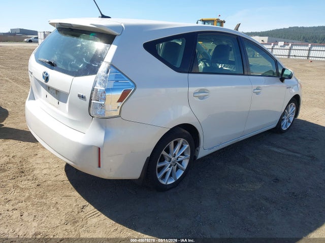 Toyota Prius V Five 2014 JTDZN3EU6E3298534 Image 4