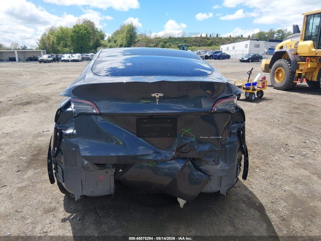 Продажа на аукционе авто 2023 Tesla Model Y Awd/long Range Dual Motor All-wheel Drive, vin: 7SAYGDEEXPA168167, номер лота: 45075294