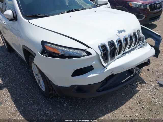 45075328 :رقم المزاد ، 1C4PJMCS0GW322144 vin ، 2016 Jeep Cherokee Latitude مزاد بيع
