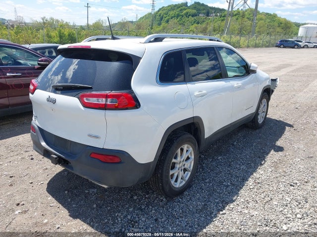 45075328 :رقم المزاد ، 1C4PJMCS0GW322144 vin ، 2016 Jeep Cherokee Latitude مزاد بيع