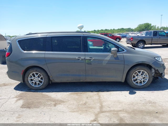 Продажа на аукционе авто 2022 Chrysler Pacifica Touring L, vin: 2C4RC1BG2NR167732, номер лота: 45075332