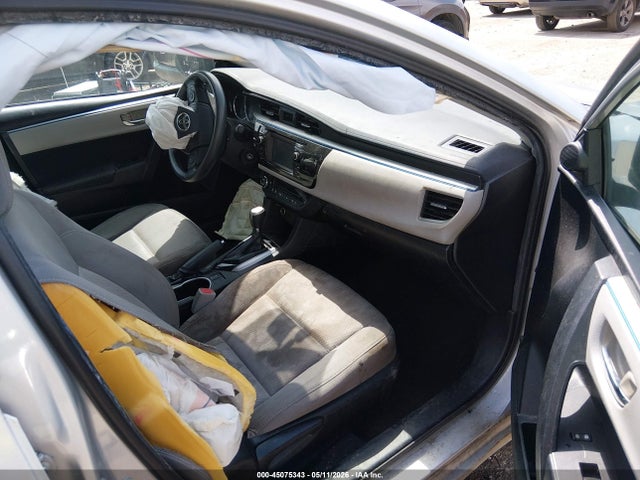 Продажа на аукционе авто 2015 Toyota Corolla Le, vin: 5YFBURHE1FP332660, номер лота: 45075343