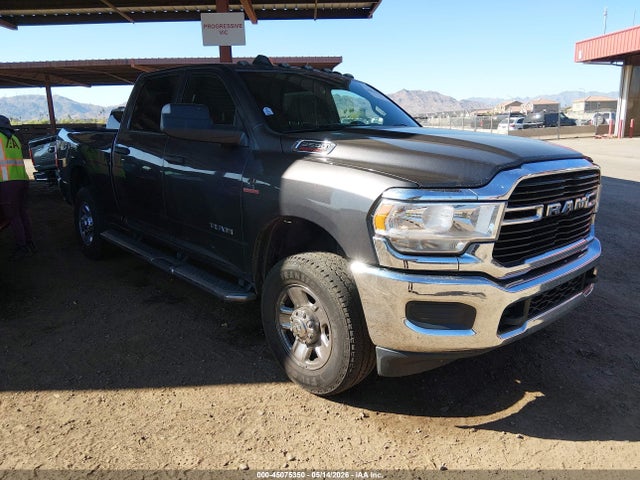 2021 Ram 2500 Tradesman  4x4 6'4 Box მანქანა იყიდება აუქციონზე, vin: 3C6UR5CL4MG581084, აუქციონის ნომერი: 45075350
