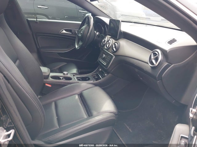 Mercedes-Benz CLA 250 2018 WDDSJ4EB6JN586656 Image 5