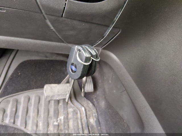 45075431 :رقم المزاد ، 1FMCU0F72HUD92016 vin ، 2017 Ford Escape S مزاد بيع