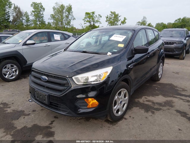 45075431 :رقم المزاد ، 1FMCU0F72HUD92016 vin ، 2017 Ford Escape S مزاد بيع