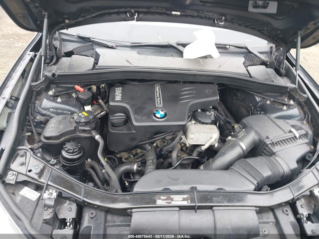 2015 Bmw X1 Xdrive28i მანქანა იყიდება აუქციონზე, vin: WBAVL1C50FVY30352, აუქციონის ნომერი: 45075443