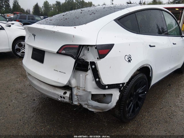 2022 Tesla Model Y Long Range Dual Motor All-wheel Drive მანქანა იყიდება აუქციონზე, vin: 7SAYGDEE8NF568681, აუქციონის ნომერი: 45075451
