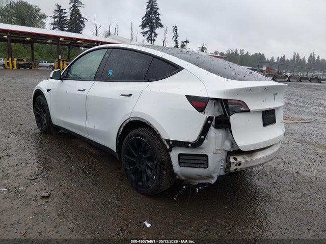2022 Tesla Model Y Long Range Dual Motor All-wheel Drive მანქანა იყიდება აუქციონზე, vin: 7SAYGDEE8NF568681, აუქციონის ნომერი: 45075451