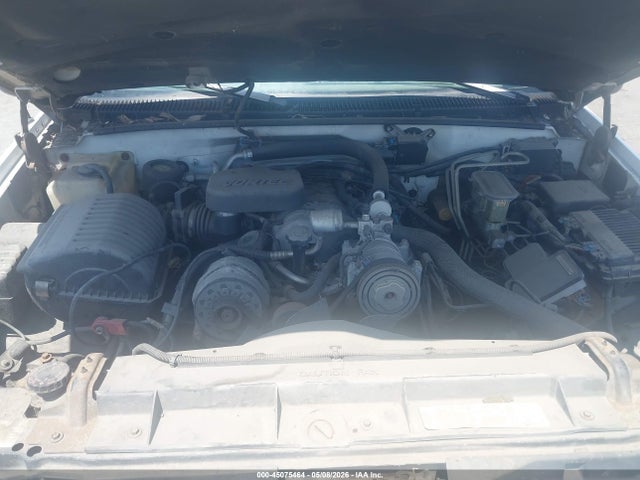 45075464 :رقم المزاد ، 3GNGK26J6XG150440 vin ، 1999 Chevrolet Suburban 2500 مزاد بيع