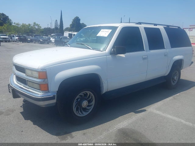 45075464 :رقم المزاد ، 3GNGK26J6XG150440 vin ، 1999 Chevrolet Suburban 2500 مزاد بيع