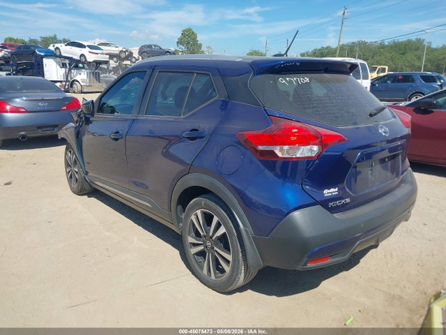 45075473 :رقم المزاد ، 3N1CP5CU8JL534939 vin ، 2018 Nissan Kicks Sr مزاد بيع