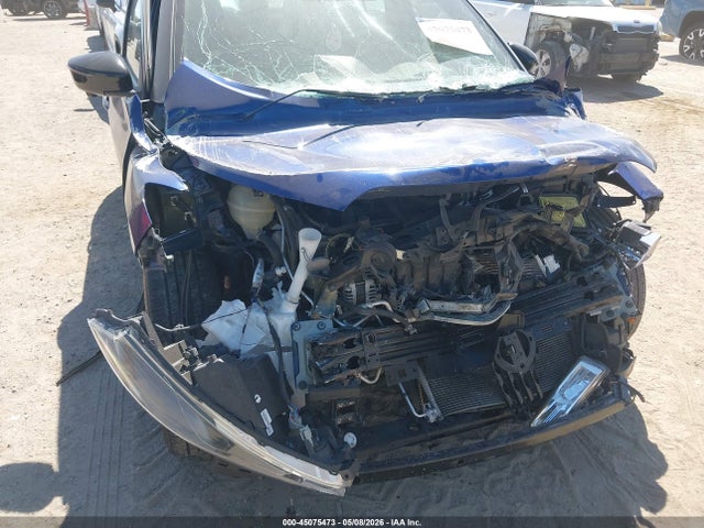 45075473 :رقم المزاد ، 3N1CP5CU8JL534939 vin ، 2018 Nissan Kicks Sr مزاد بيع