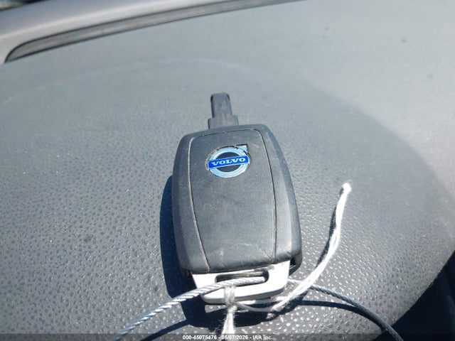 Auction sale of the 2010 Volvo S40 2.4i, vin: YV1390MS3A2499990, lot number: 45075476