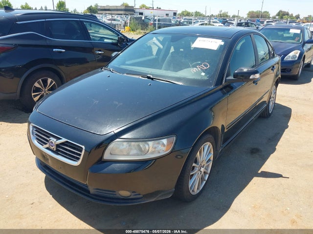 Auction sale of the 2010 Volvo S40 2.4i, vin: YV1390MS3A2499990, lot number: 45075476
